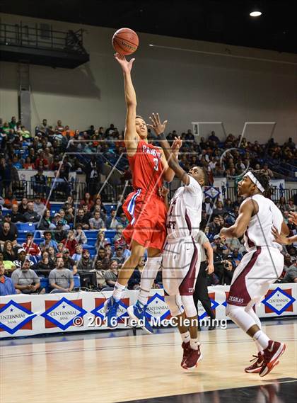 Thumbnail 2 in Parkview vs. Pine Bluff (AAA 6A Final) photogallery.