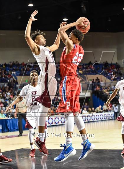 Thumbnail 3 in Parkview vs. Pine Bluff (AAA 6A Final) photogallery.