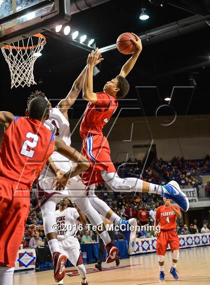 Thumbnail 2 in Parkview vs. Pine Bluff (AAA 6A Final) photogallery.