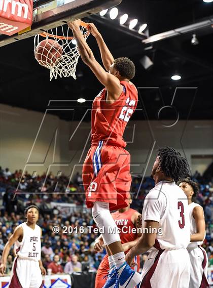 Thumbnail 3 in Parkview vs. Pine Bluff (AAA 6A Final) photogallery.