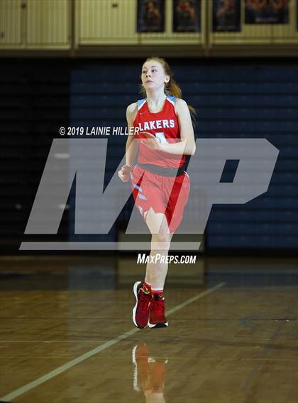 Thumbnail 2 in Irondale vs Detroit Lakes photogallery.