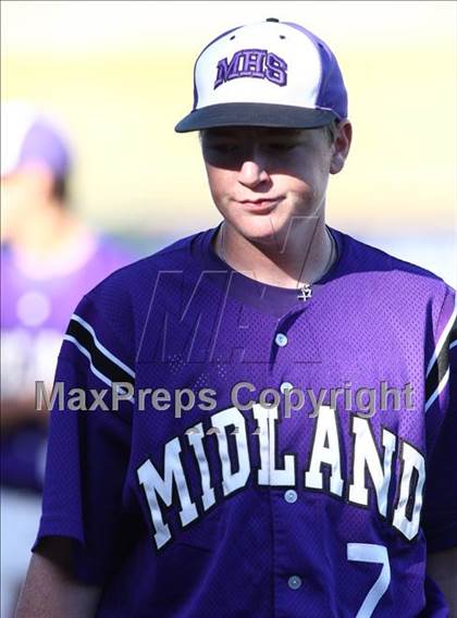 Thumbnail 3 in Midland  vs Belton (Rock Hardball Classic) photogallery.