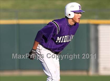 Thumbnail 1 in Midland  vs Belton (Rock Hardball Classic) photogallery.