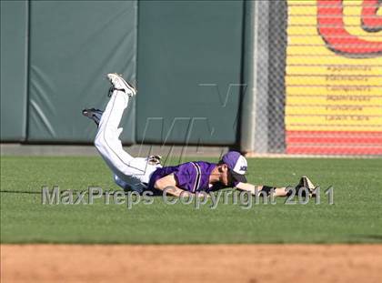 Thumbnail 3 in Midland  vs Belton (Rock Hardball Classic) photogallery.
