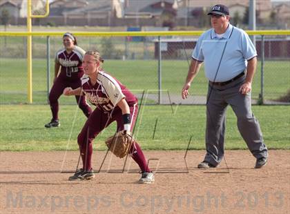 Thumbnail 3 in Del Oro @ Whitney photogallery.