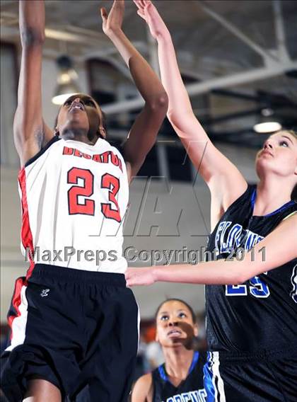 Thumbnail 1 in Florence vs. Decatur photogallery.