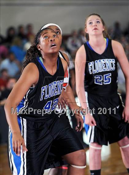 Thumbnail 2 in Florence vs. Decatur photogallery.