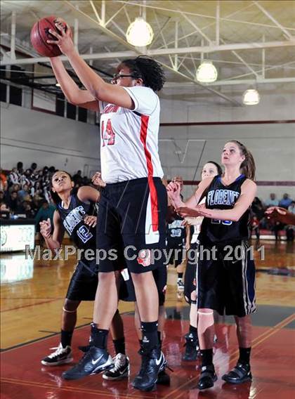 Thumbnail 1 in Florence vs. Decatur photogallery.