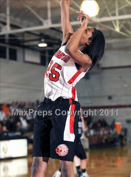 Thumbnail 1 in Florence vs. Decatur photogallery.