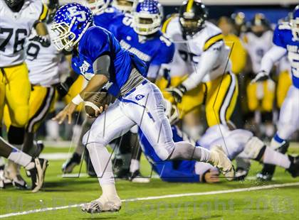 Thumbnail 3 in Neville vs East Jefferson (LHSAA Division 4A Semifinal) photogallery.
