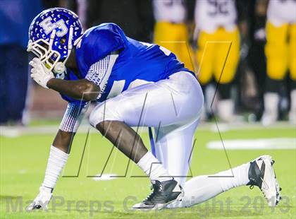 Thumbnail 1 in Neville vs East Jefferson (LHSAA Division 4A Semifinal) photogallery.