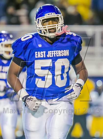 Thumbnail 3 in Neville vs East Jefferson (LHSAA Division 4A Semifinal) photogallery.