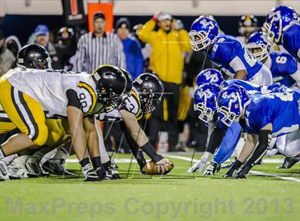 Thumbnail 1 in Neville vs East Jefferson (LHSAA Division 4A Semifinal) photogallery.