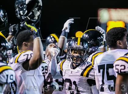 Thumbnail 3 in Neville vs East Jefferson (LHSAA Division 4A Semifinal) photogallery.