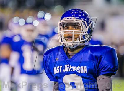 Thumbnail 2 in Neville vs East Jefferson (LHSAA Division 4A Semifinal) photogallery.