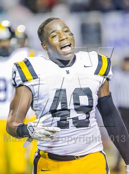 Thumbnail 3 in Neville vs East Jefferson (LHSAA Division 4A Semifinal) photogallery.