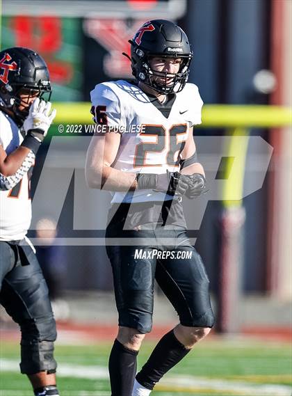 Thumbnail 3 in Kennewick @ Yelm (WIAA 3A Quarter Final) photogallery.