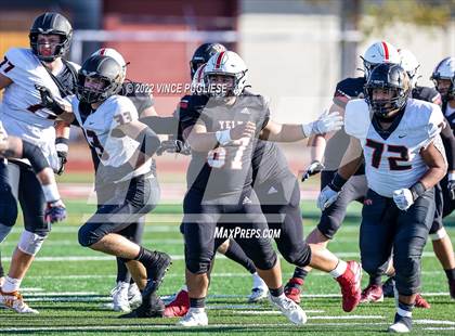 Thumbnail 2 in Kennewick @ Yelm (WIAA 3A Quarter Final) photogallery.