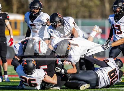 Thumbnail 2 in Kennewick @ Yelm (WIAA 3A Quarter Final) photogallery.