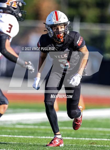 Thumbnail 1 in Kennewick @ Yelm (WIAA 3A Quarter Final) photogallery.