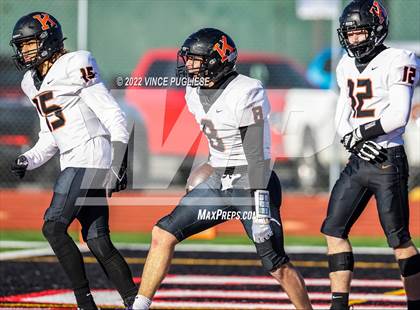 Thumbnail 1 in Kennewick @ Yelm (WIAA 3A Quarter Final) photogallery.
