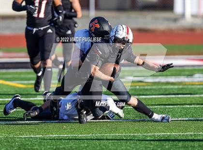 Thumbnail 2 in Kennewick @ Yelm (WIAA 3A Quarter Final) photogallery.