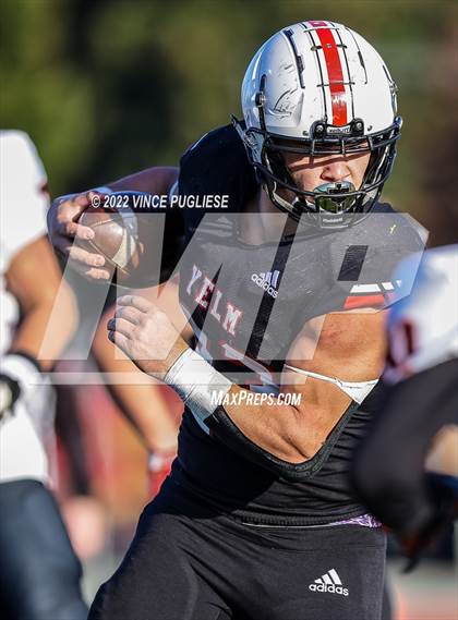 Thumbnail 1 in Kennewick @ Yelm (WIAA 3A Quarter Final) photogallery.