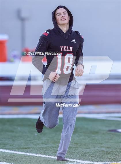 Thumbnail 1 in Kennewick @ Yelm (WIAA 3A Quarter Final) photogallery.