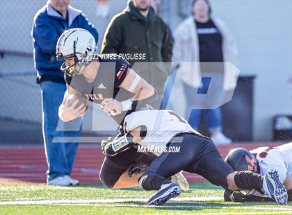 Thumbnail 1 in Kennewick @ Yelm (WIAA 3A Quarter Final) photogallery.