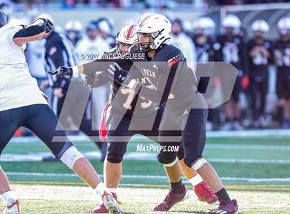 Thumbnail 2 in Kennewick @ Yelm (WIAA 3A Quarter Final) photogallery.
