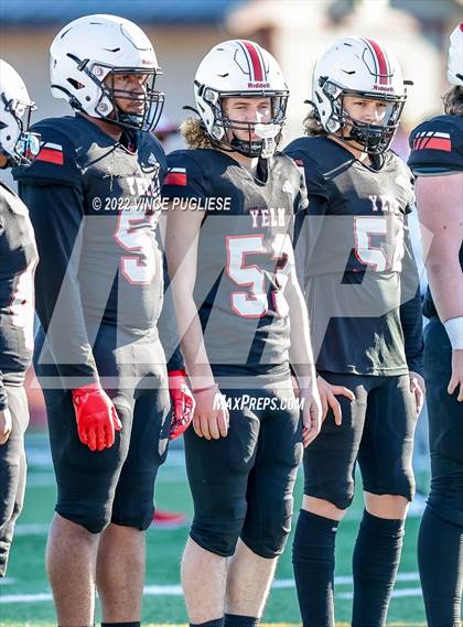 Thumbnail 3 in Kennewick @ Yelm (WIAA 3A Quarter Final) photogallery.