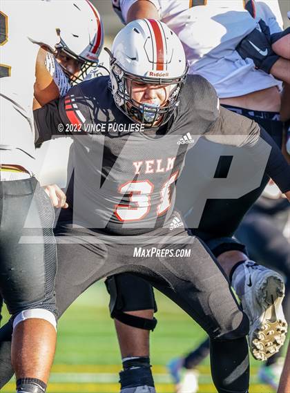 Thumbnail 1 in Kennewick @ Yelm (WIAA 3A Quarter Final) photogallery.