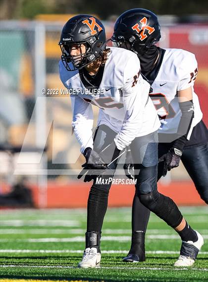 Thumbnail 1 in Kennewick @ Yelm (WIAA 3A Quarter Final) photogallery.