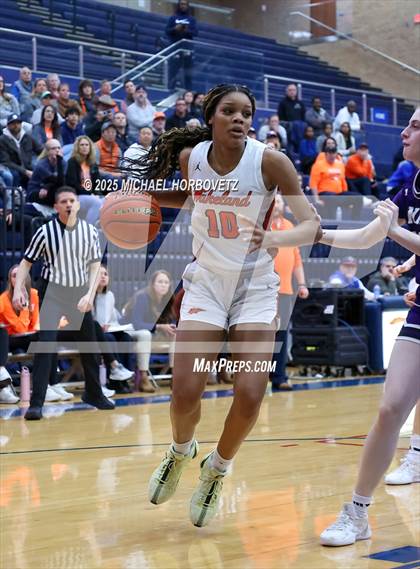 Thumbnail 2 in Wakeland vs. Anna (UIL 5A D2 Girls Basketball Area) photogallery.