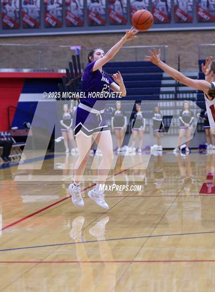 Thumbnail 3 in Wakeland vs. Anna (UIL 5A D2 Girls Basketball Area) photogallery.