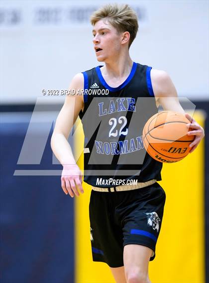 Thumbnail 3 in Lake Norman @ South Iredell photogallery.