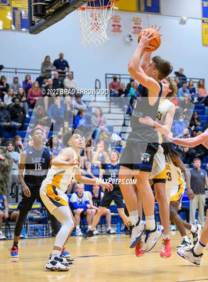 Thumbnail 3 in Lake Norman @ South Iredell photogallery.