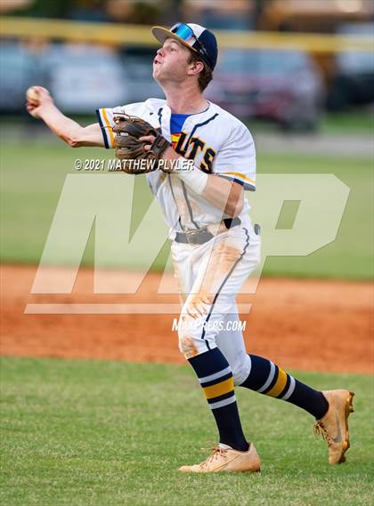 Thumbnail 3 in Terry Sanford @ Cape Fear photogallery.