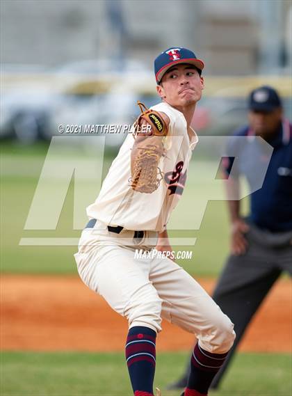 Thumbnail 1 in Terry Sanford @ Cape Fear photogallery.