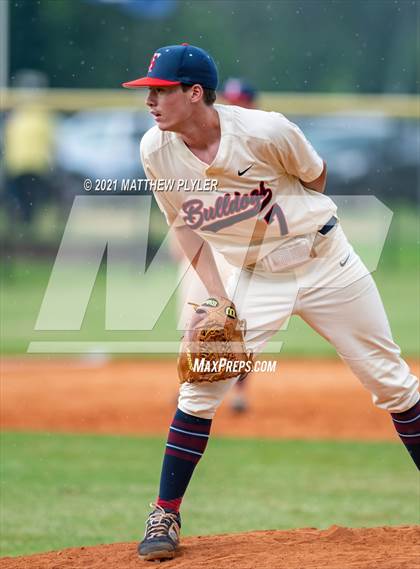 Thumbnail 3 in Terry Sanford @ Cape Fear photogallery.