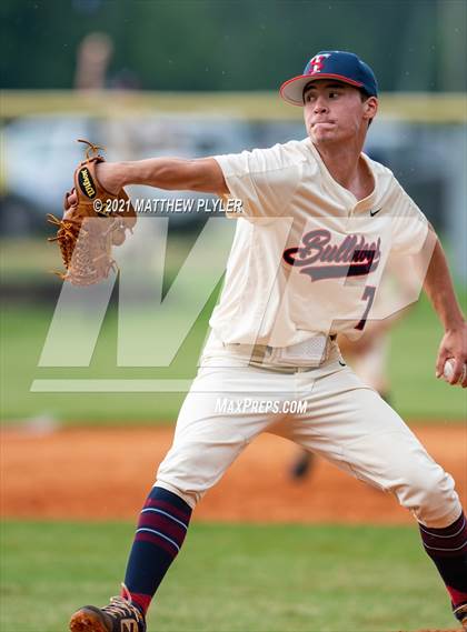 Thumbnail 2 in Terry Sanford @ Cape Fear photogallery.