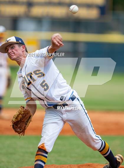 Thumbnail 3 in Terry Sanford @ Cape Fear photogallery.