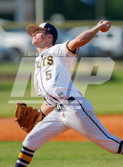 Thumbnail 2 in Terry Sanford @ Cape Fear photogallery.