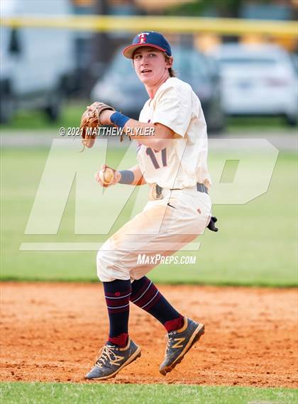Thumbnail 2 in Terry Sanford @ Cape Fear photogallery.