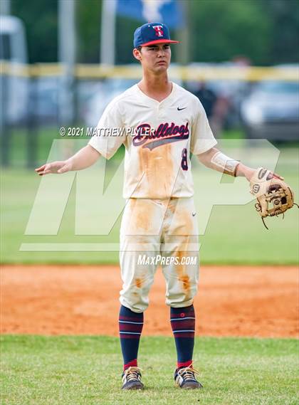 Thumbnail 2 in Terry Sanford @ Cape Fear photogallery.