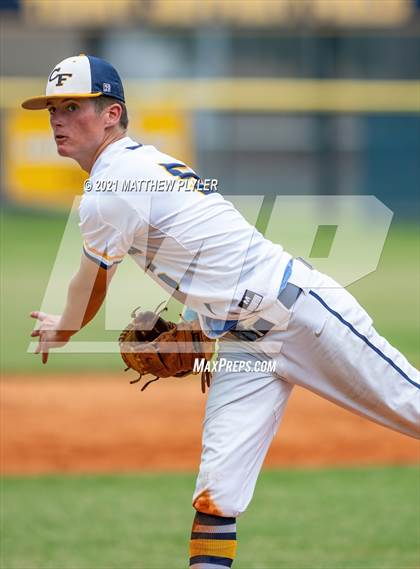 Thumbnail 2 in Terry Sanford @ Cape Fear photogallery.