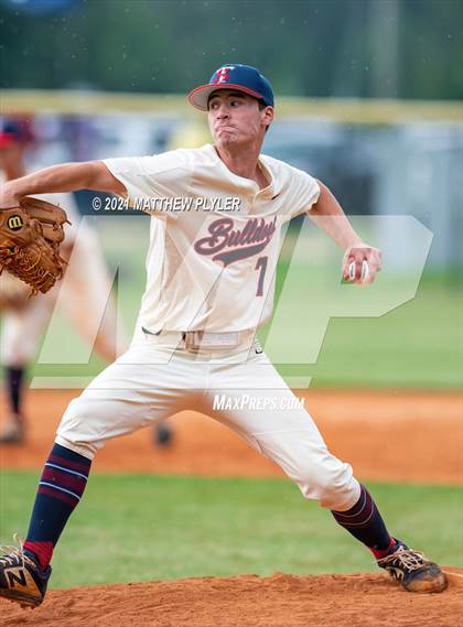 Thumbnail 3 in Terry Sanford @ Cape Fear photogallery.