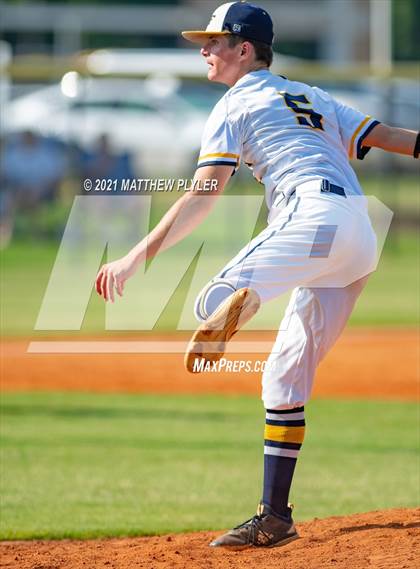 Thumbnail 2 in Terry Sanford @ Cape Fear photogallery.