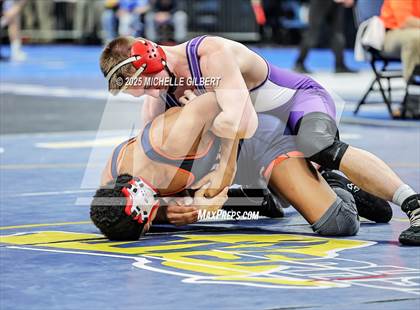 Thumbnail 1 in NYSPHSAA Division 2 State Championships (Round 2, 152 to 285) photogallery.