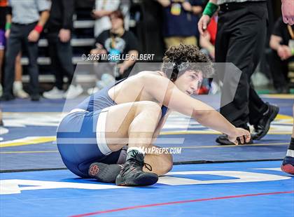 Thumbnail 1 in NYSPHSAA Division 2 State Championships (Round 2, 152 to 285) photogallery.